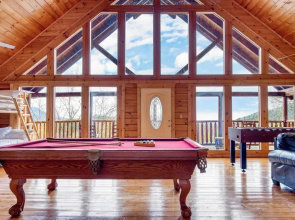 Hot Tub, Game Room, Movie Theater, View Sleeps 18 Lookout Lodge by Avantstay