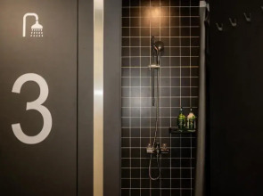 Dayin International Youth Hostel (Shanghai Nanjing East Road;People's Square;The Bund Branch)