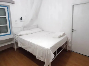 Golden Beach, Little Troll House 3