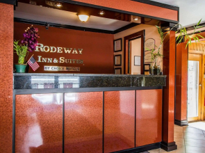 Rodeway Inn & Suites Brunswick near Hwy 1