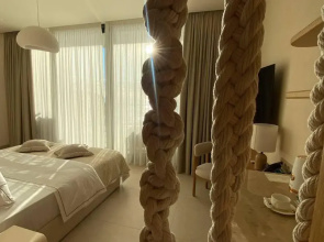 Sky Hotel
