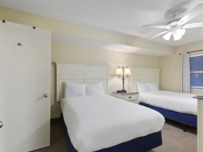 Sunny and Bright Oceanfront Condos in Atlantica Resort near Boardwalk