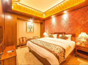 Lijiang Hefu Yayuan Hotel