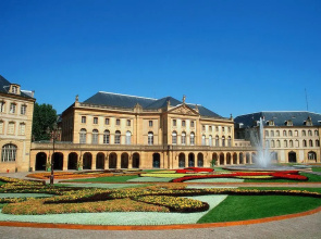 hotelF1 Metz Centre Devant les Ponts