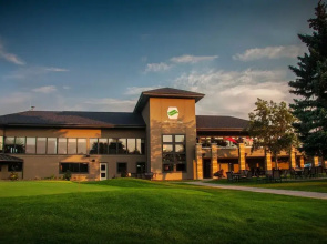 NEW Near Golf Yoga Classes Private Suite Wine