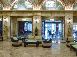 Congress Plaza Hotel