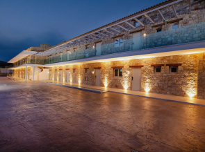 Aliv Stone Suites & Spa