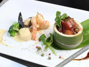 Yujuku Shokoku Auberge Waita