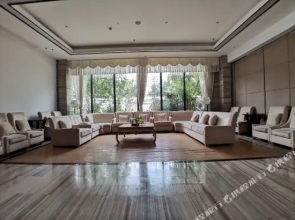 Rezen Select Nanning Kunming National High-tech Industry Development Zone Hotel