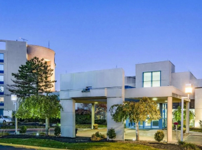 Delta Hotels by Marriott Toledo