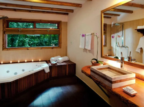 La Aldea de la Selva Lodge