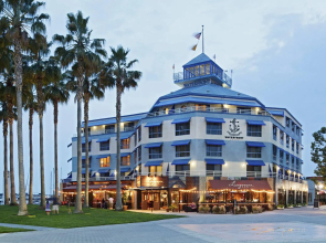 Waterfront Hotel, part of JdV by Hyatt (12381)