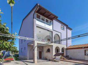 Stunning Apartment in Peroj With Wifi and 4 Bedrooms