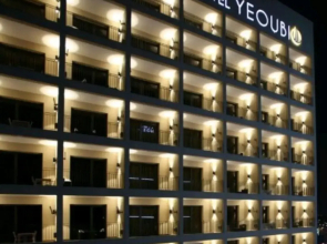 Yeoubi Hotel