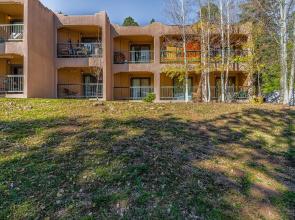 Canyon Creek Lodge 218