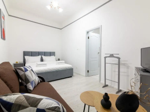 Avangard Shevchenko Avenue Apartment