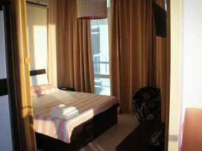 Отель Laza Hall