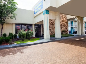 OYO Hotel Jackson North I-55
