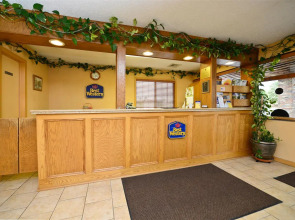 Best Western Village Inn