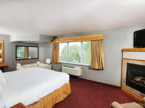 River District Hotel
