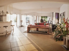 Bougainvillea Retreat