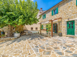 Old Mulberry Stone House