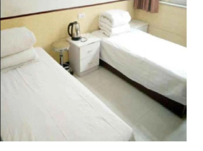 Gold Shield Inn(洛阳金盾旅馆)