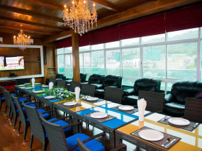 Sira Grande Hotel and Spa