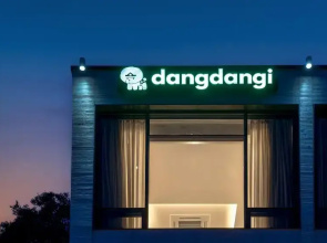 Gangneung Dangdangi Dog Pension Blue