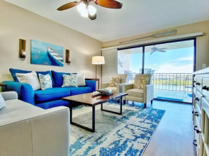 Sea Club by Teeming Vacation Rentals