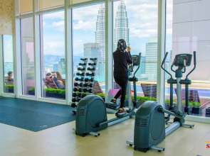 Platinum KLCC Kuala Lumpur by SabaSuites 