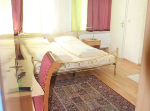 Hotel Apex