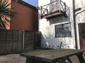 Stylish 3-bed Preston Home for Relaxing Comfy Stay