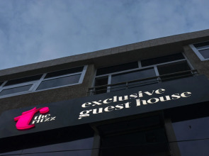 The Ritzz Exclusive Guest House