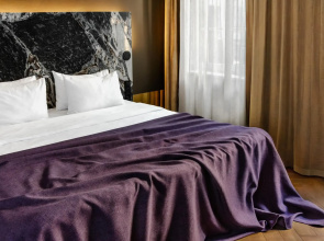 National Hotel