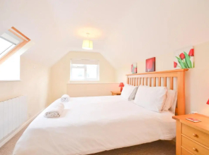 23 Tollgate Cottages