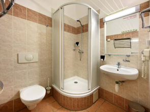 Hotel Golden City Garni