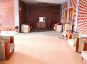 Villa Orange Lembang Pengkolan By Zuzu