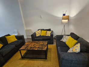 2bed-ground Floor-free Parking