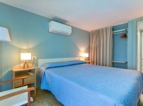 Bacio del sole, newly renovated four-room apartment, made by 7 beds-Bacio Del Sole