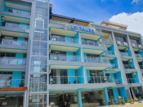 Le tsuba Grand Hotel
