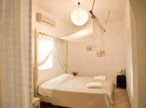 Paloma Studios
