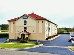 Baymont by Wyndham Paw Paw