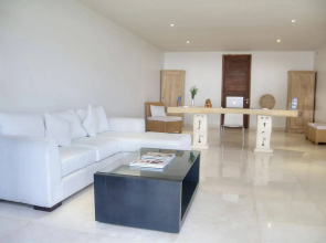 Kokomo Resort Gili Gede