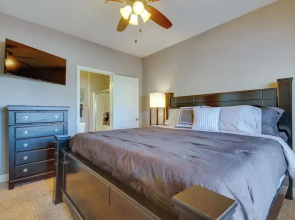 Waterfront Osage Beach Condo w/ Patio & Grill