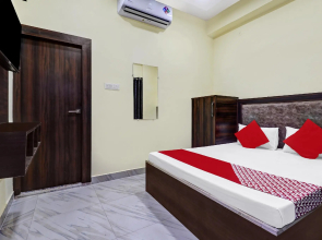 OYO 82226 H R G Guest House