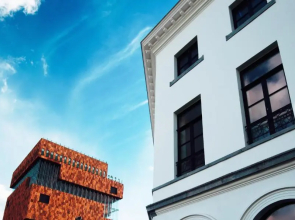 U Eat & Sleep Antwerp