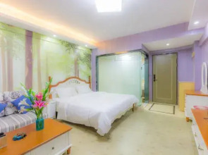 Lingdu Kongjian Apartment Hotel (Heyuan Wanlongcheng)