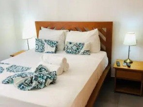 Caribbean Suites Deluxe Beach Club & Pool