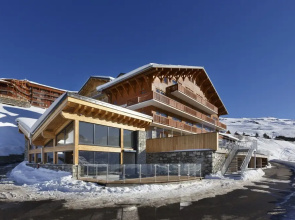 Ours Blanc Hotel & Spa
